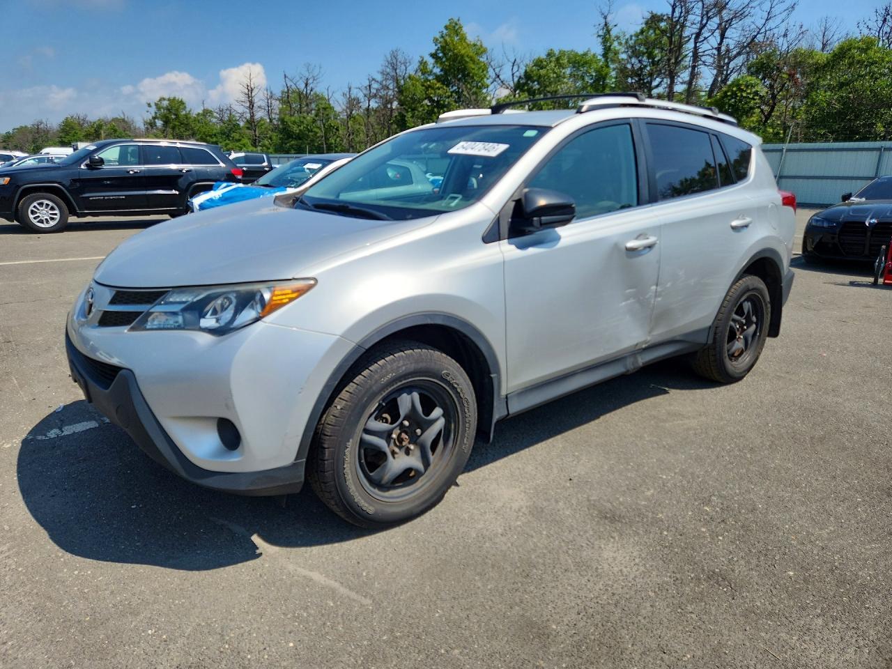 2013 Toyota Rav4 Le - zdjęcie główne