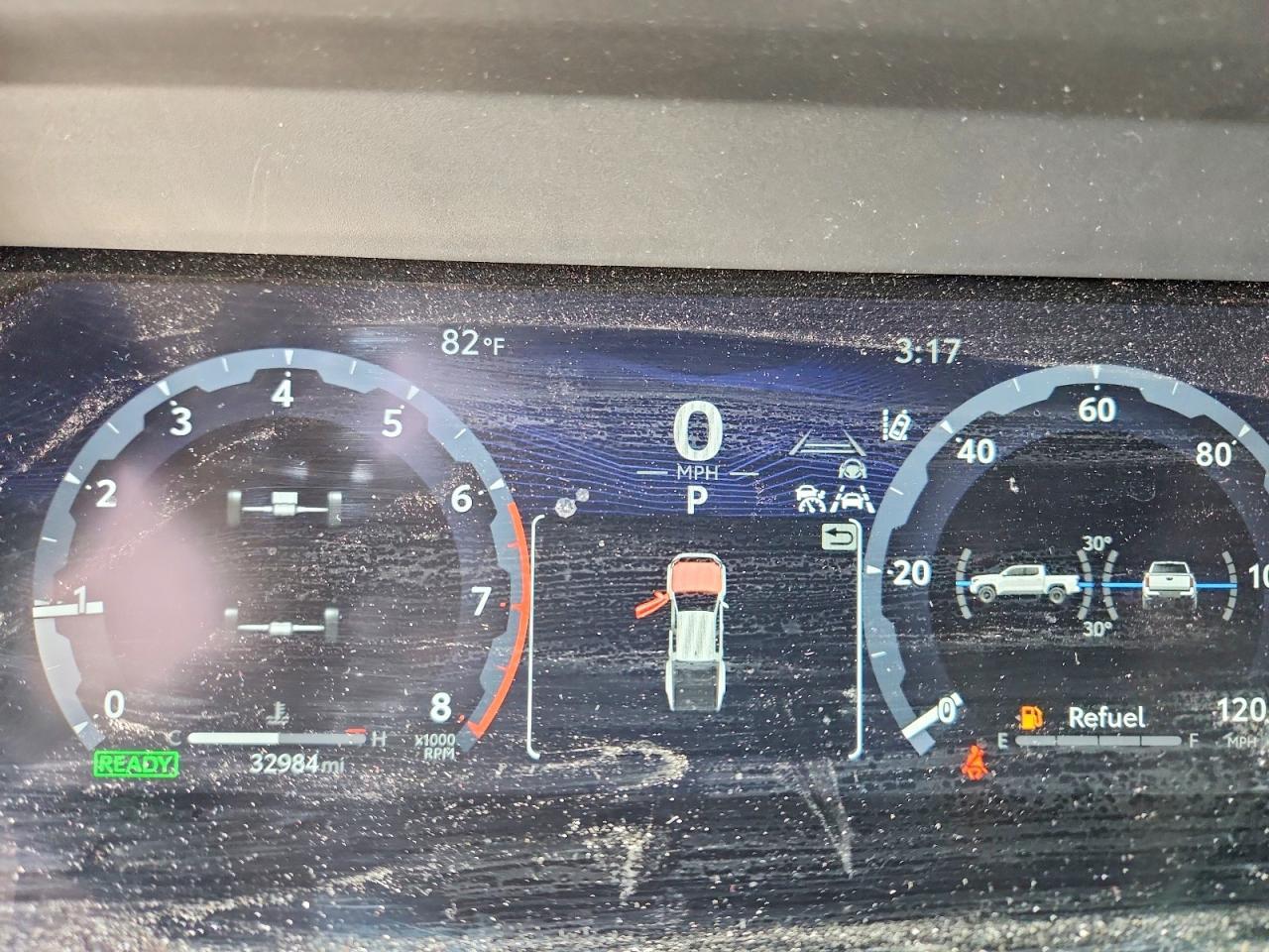 2025 Toyota Tacoma Limited Hv - zdjęcie 9