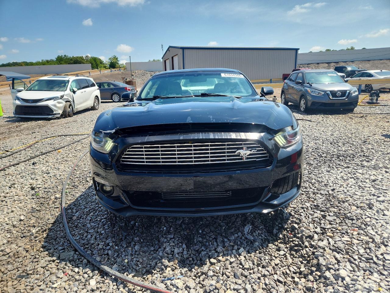 2017 Ford Mustang - zdjęcie 5