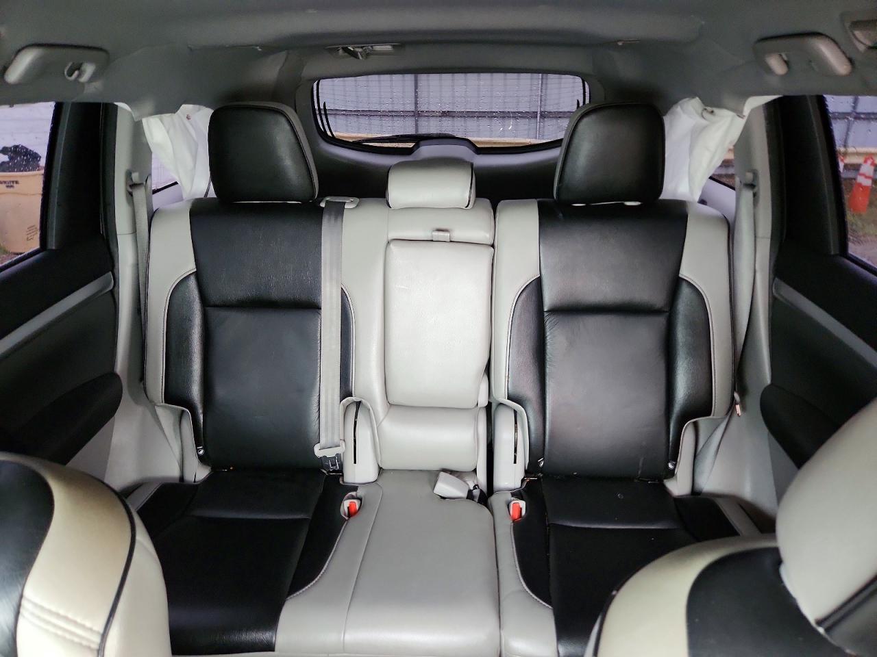 2019 Toyota Highlander Le - zdjęcie 10