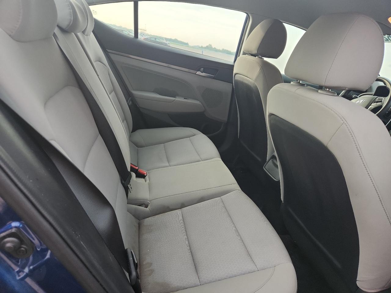 2018 Hyundai Elantra Sel - zdjęcie 10