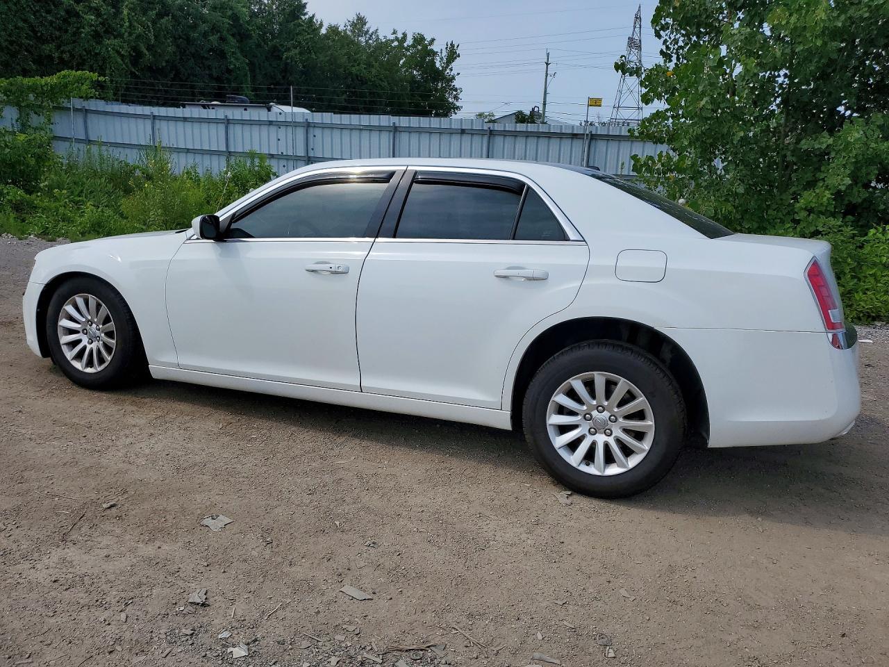 2014 Chrysler 300 - zdjęcie 2