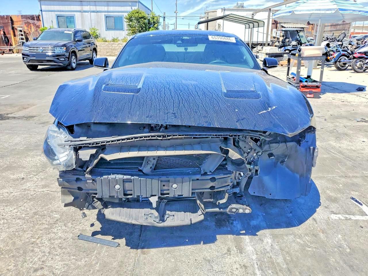 2021 Ford Mustang - zdjęcie 5