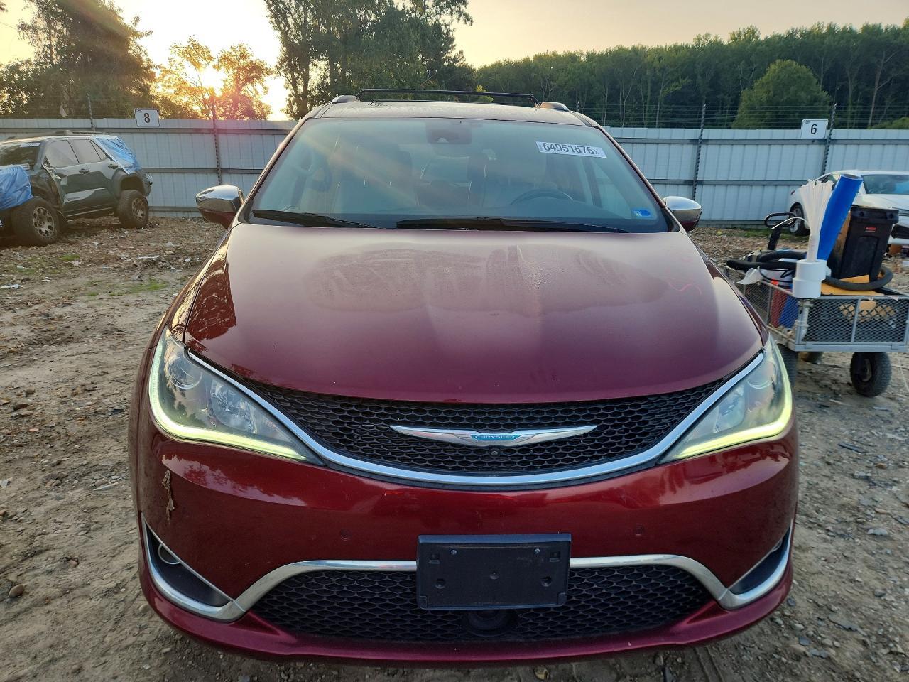 2020 Chrysler Pacifica Hybrid Limited - zdjęcie 5