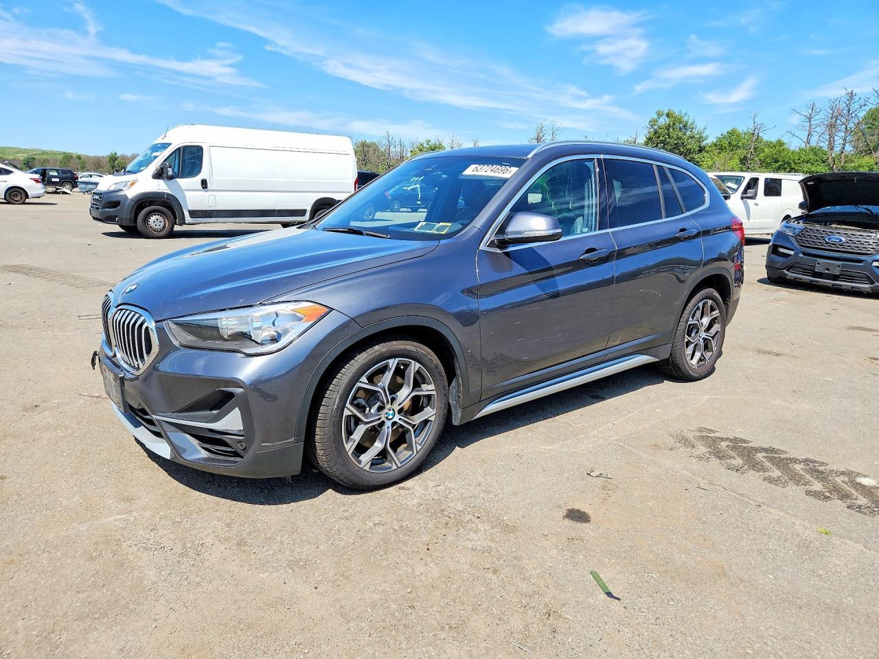 BMW X1 - zdjęcie 1