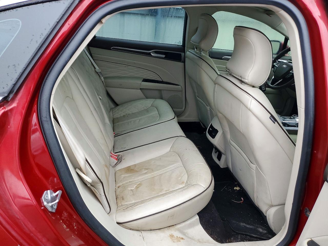 2017 Ford Fusion Titanium Hev - zdjęcie 10