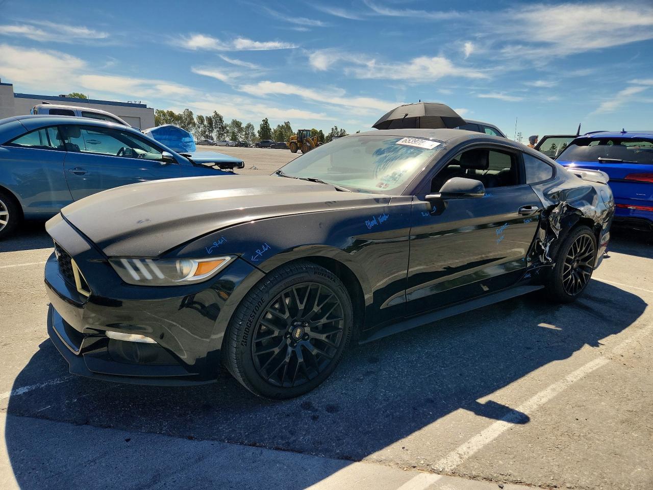 2016 Ford Mustang - zdjęcie główne