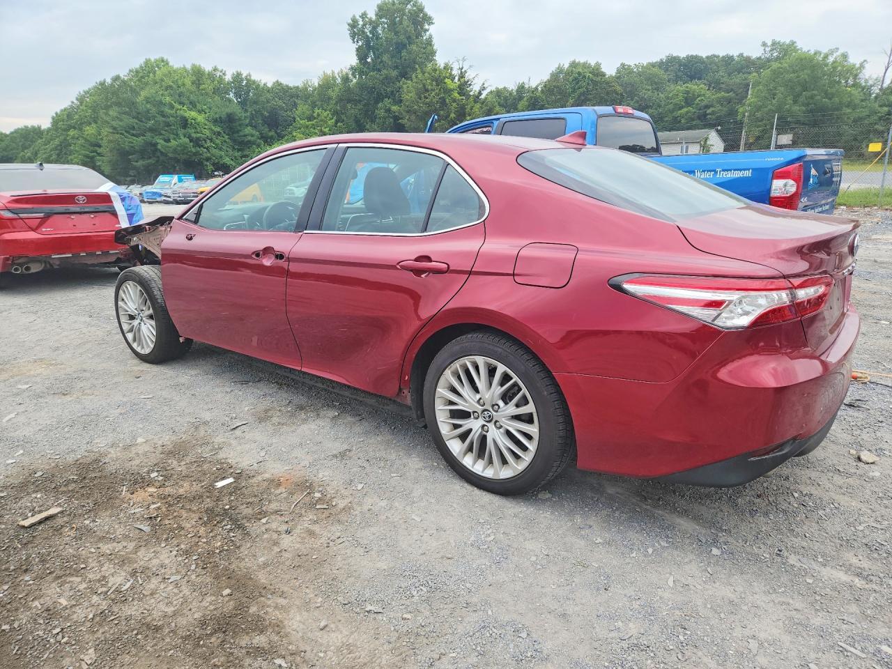 2018 Toyota Camry Hybrid Xle - zdjęcie 2