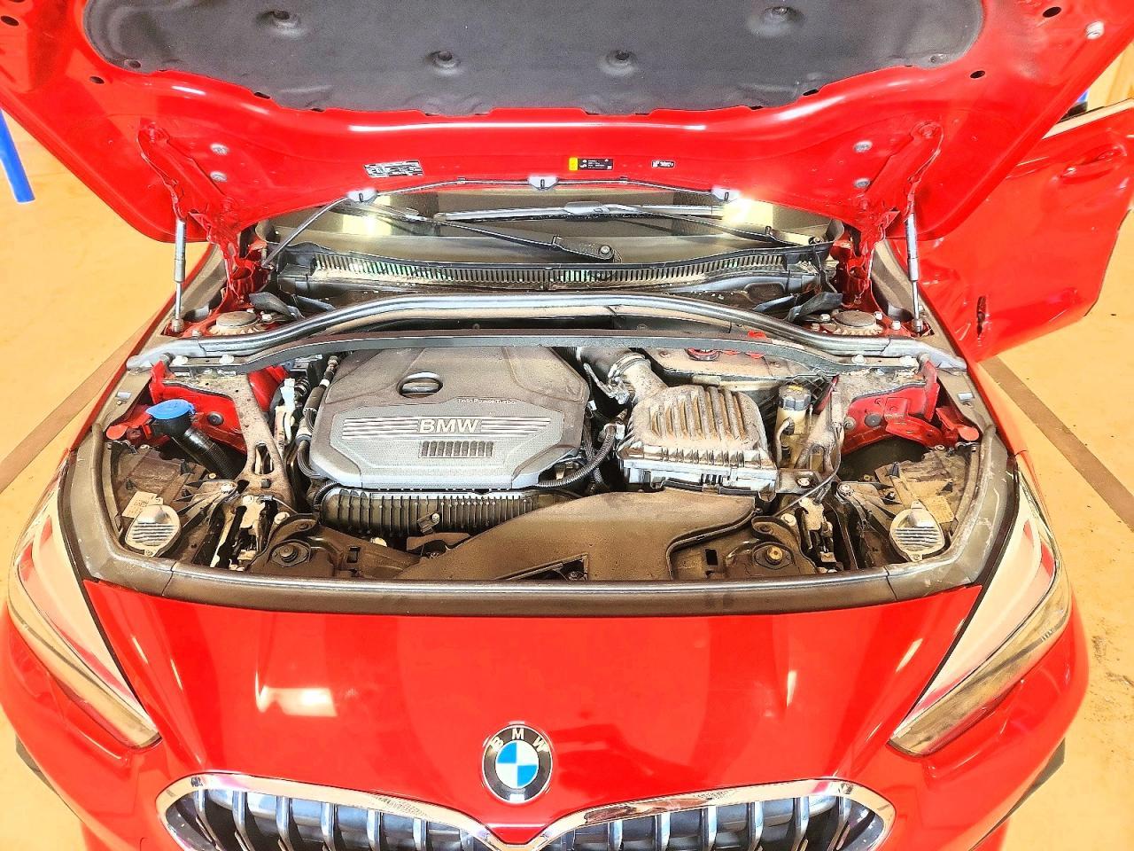 2022 BMW Seria 2 228i - zdjęcie 11