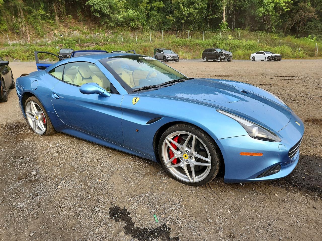 2017 Ferrari California T - zdjęcie 4