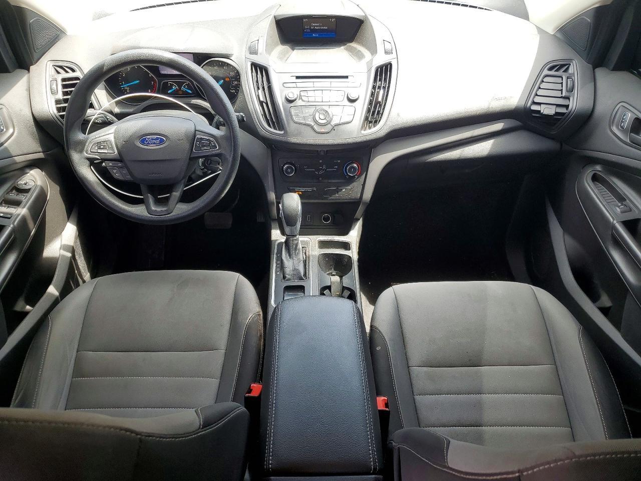 2017 Ford Escape S - zdjęcie 8