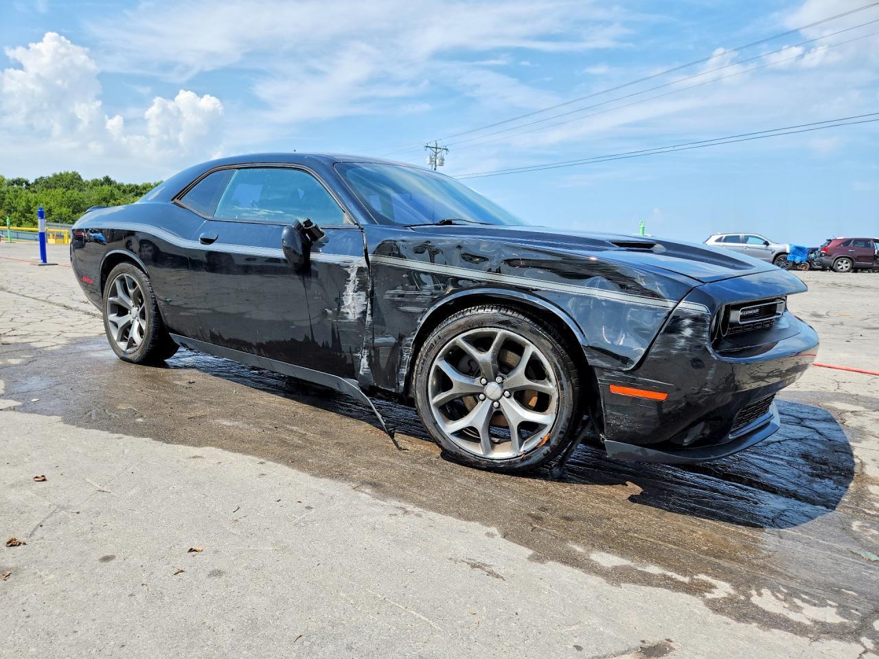 2015 Dodge Challenger Sxt - zdjęcie 4