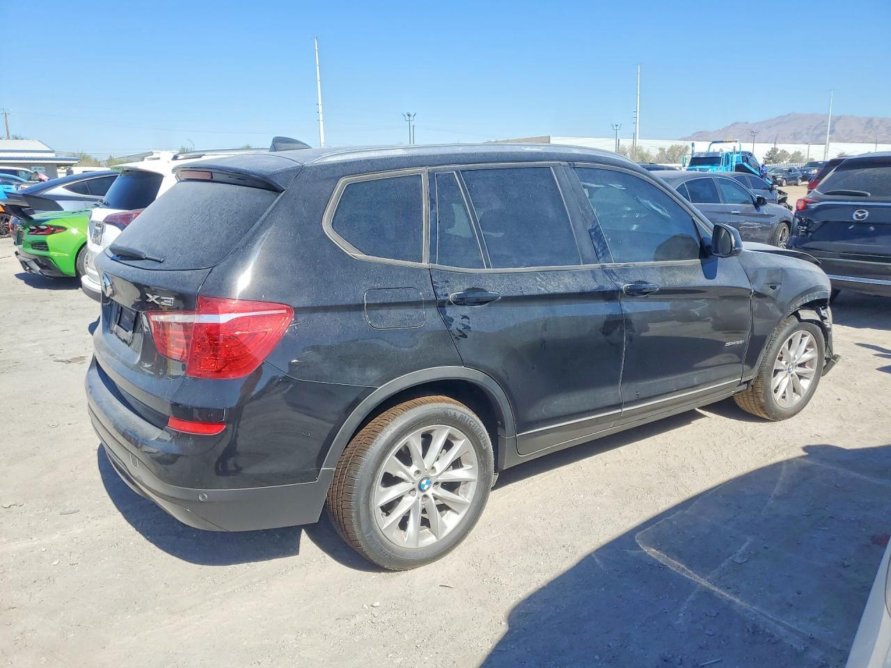 2017 BMW X3 Sdrive28I - zdjęcie 3