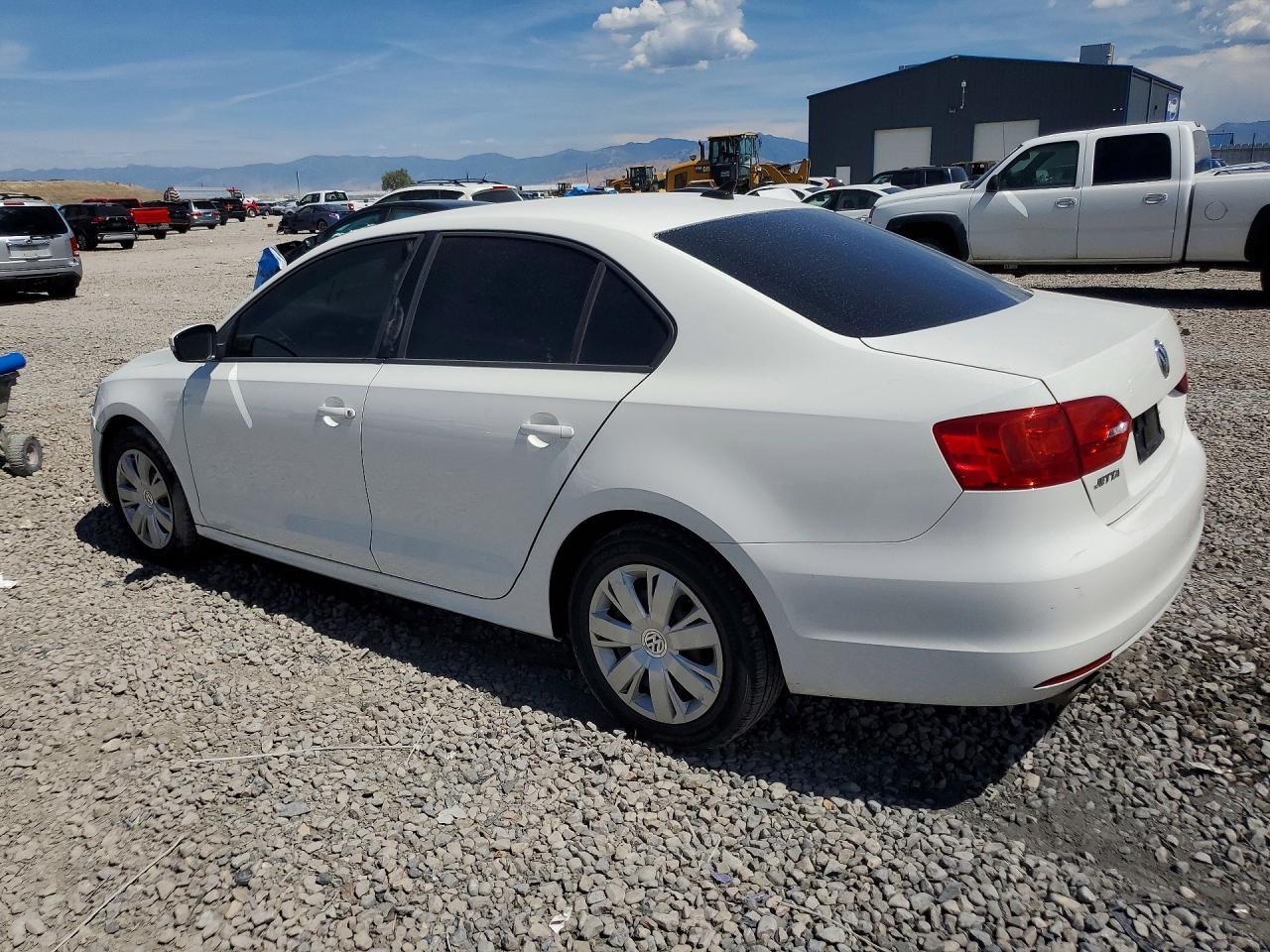 2014 Volkswagen Jetta Se - zdjęcie 2