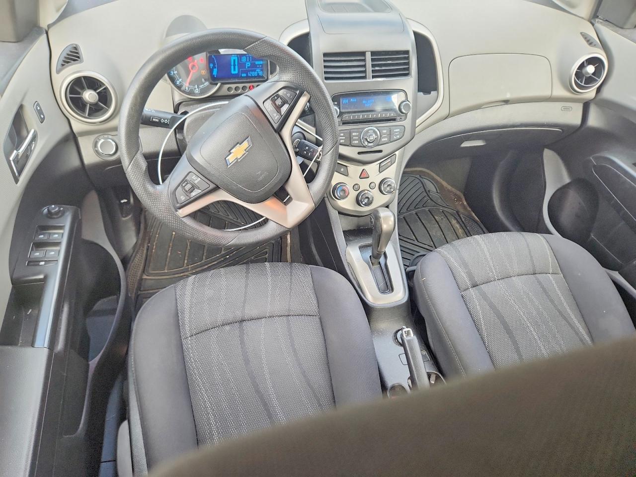 2015 Chevrolet Sonic Lt - zdjęcie 8
