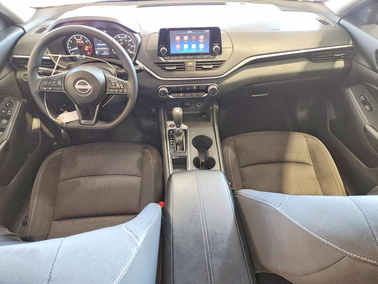2023 Nissan Altima S - zdjęcie 8