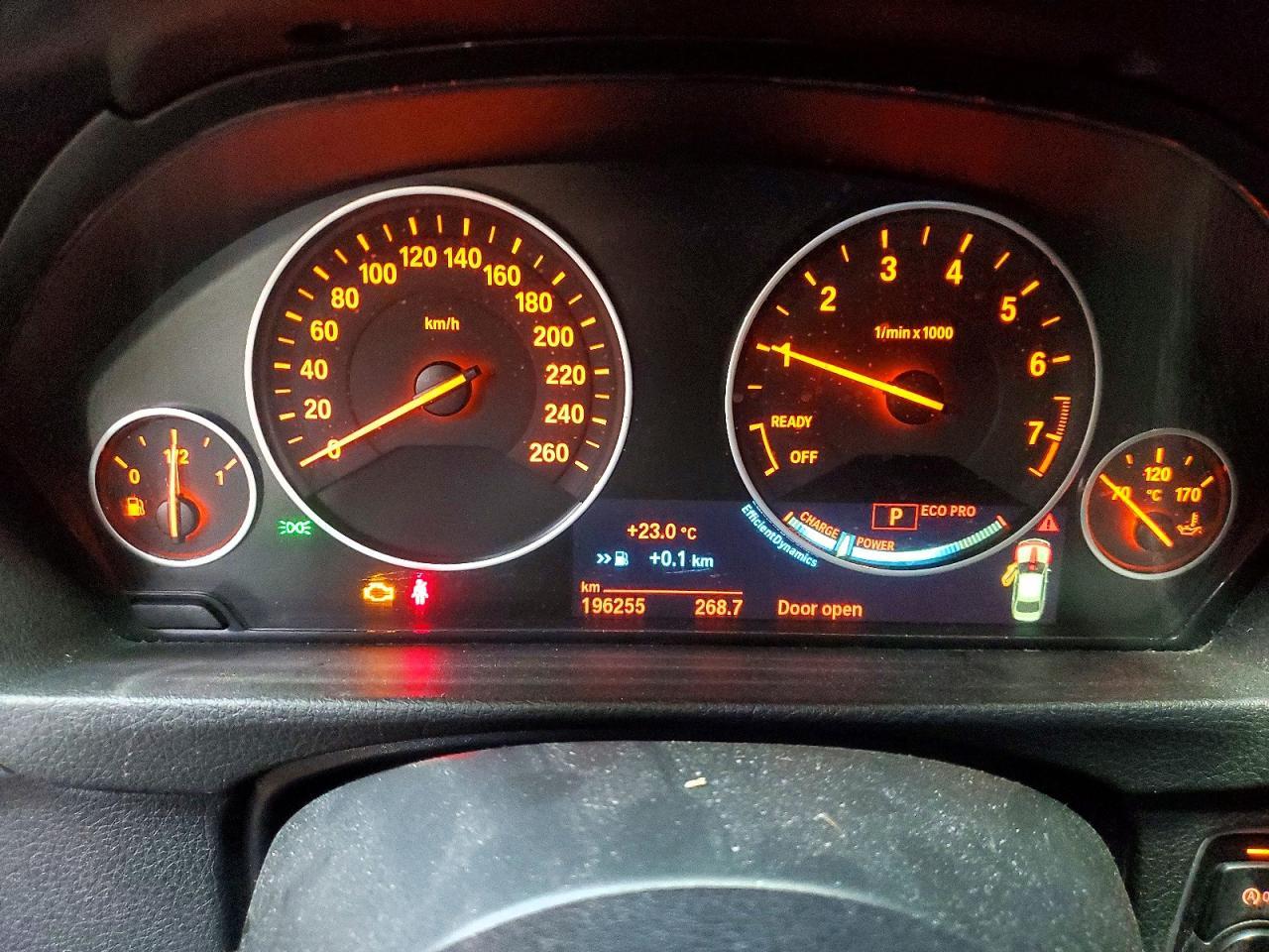 2015 BMW 328 Xi - zdjęcie 9