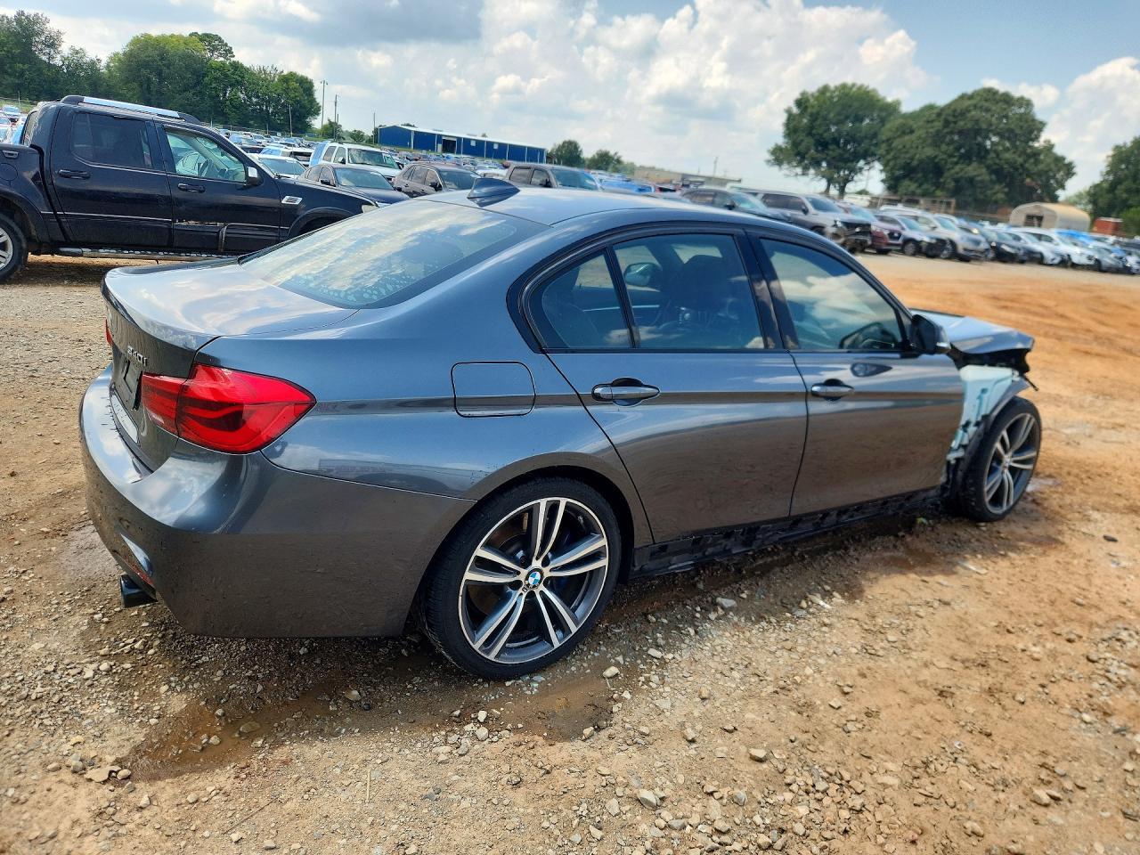 2017 BMW 340 I - zdjęcie 3