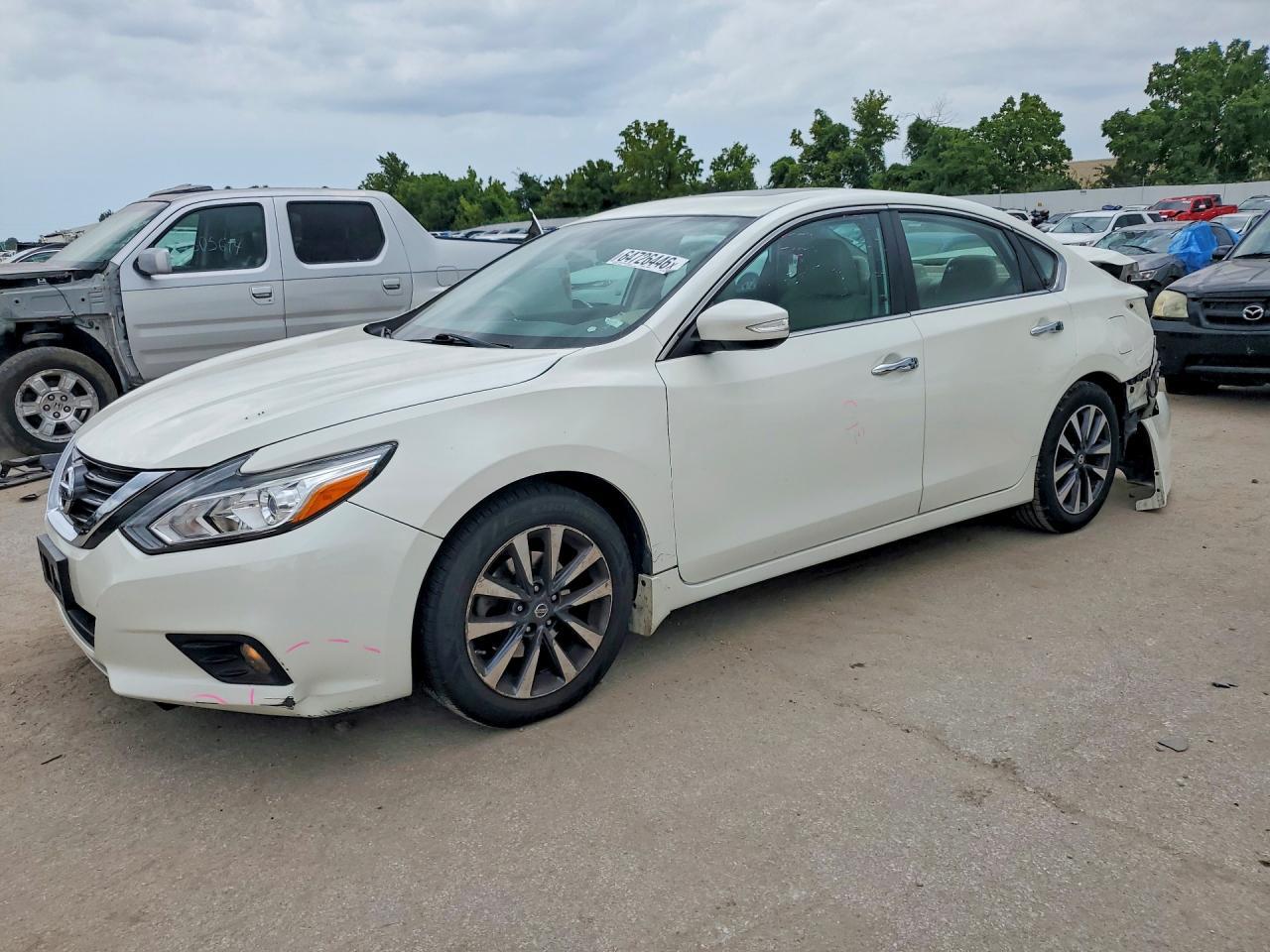 2017 Nissan Altima 2.5 Sv - zdjęcie główne