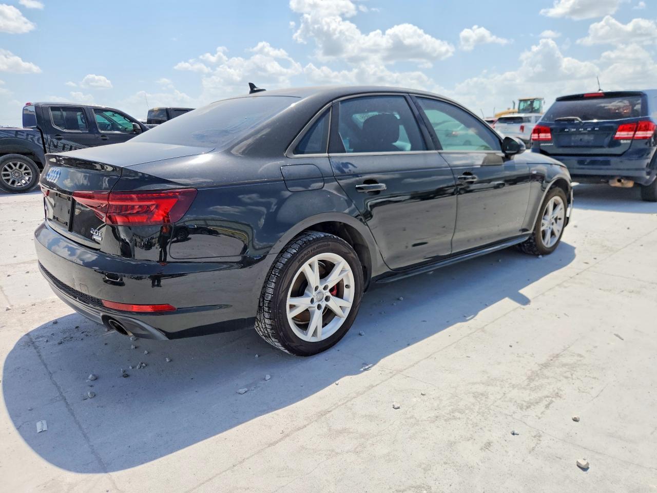 2018 Audi A4 Premium - zdjęcie 3