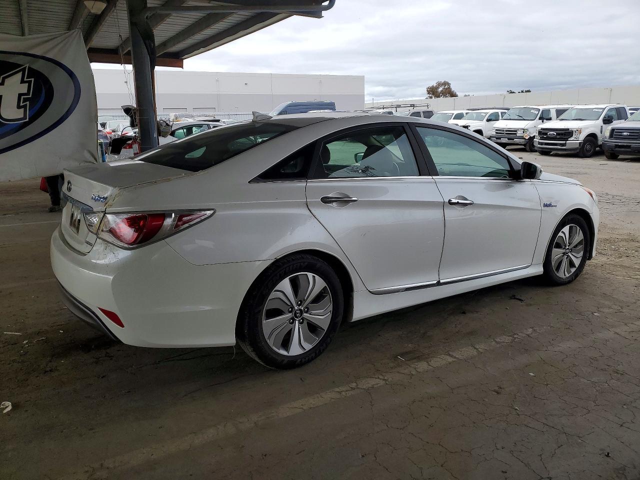 2013 Hyundai Sonata Hybrid - zdjęcie 3