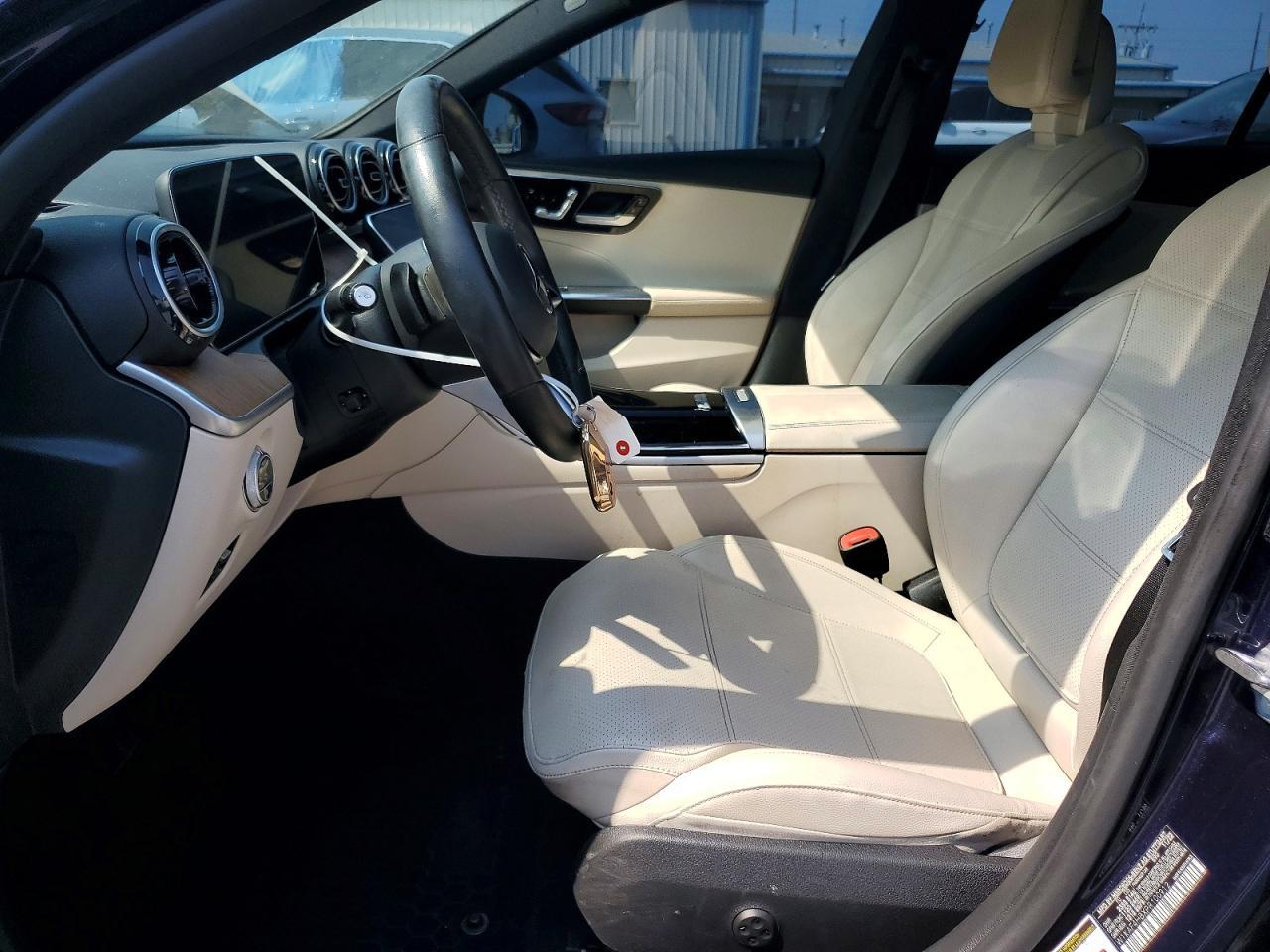 2023 Mercedes-Benz C 300 4Matic - zdjęcie 7