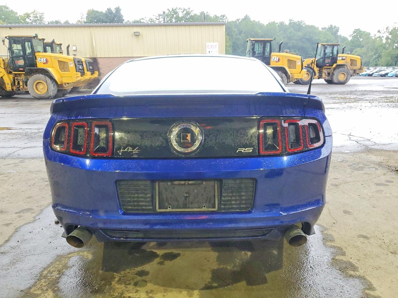 2014 Ford Mustang - zdjęcie 6