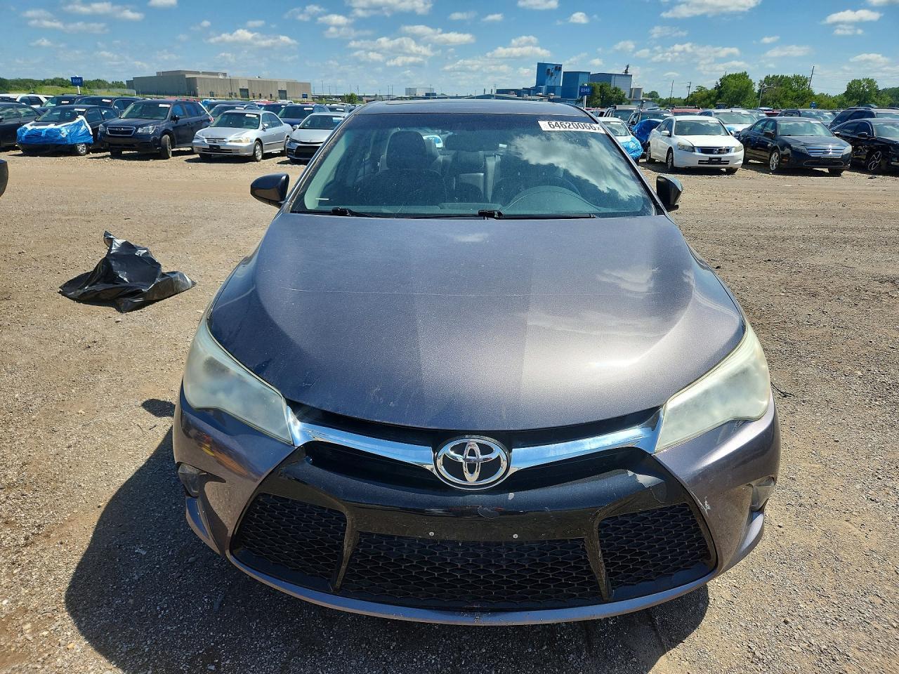 2016 Toyota Camry Xle - zdjęcie 5