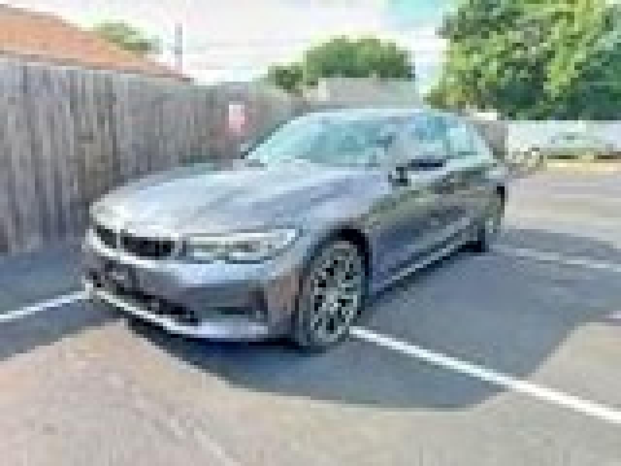 2020 BMW Seria 3 330i - zdjęcie 2