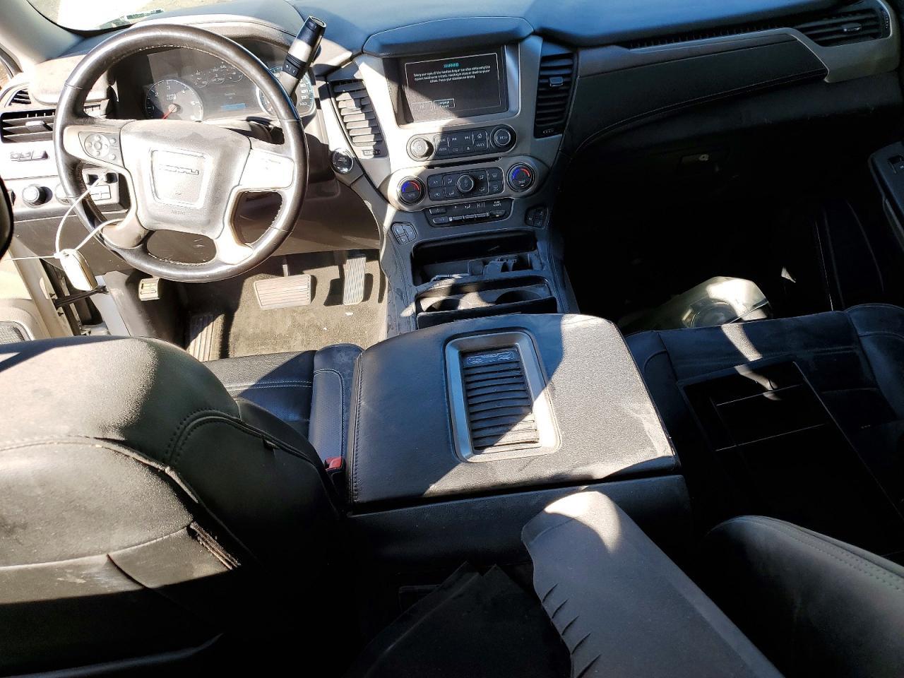 2018 GMC Yukon Xl Denali - zdjęcie 8