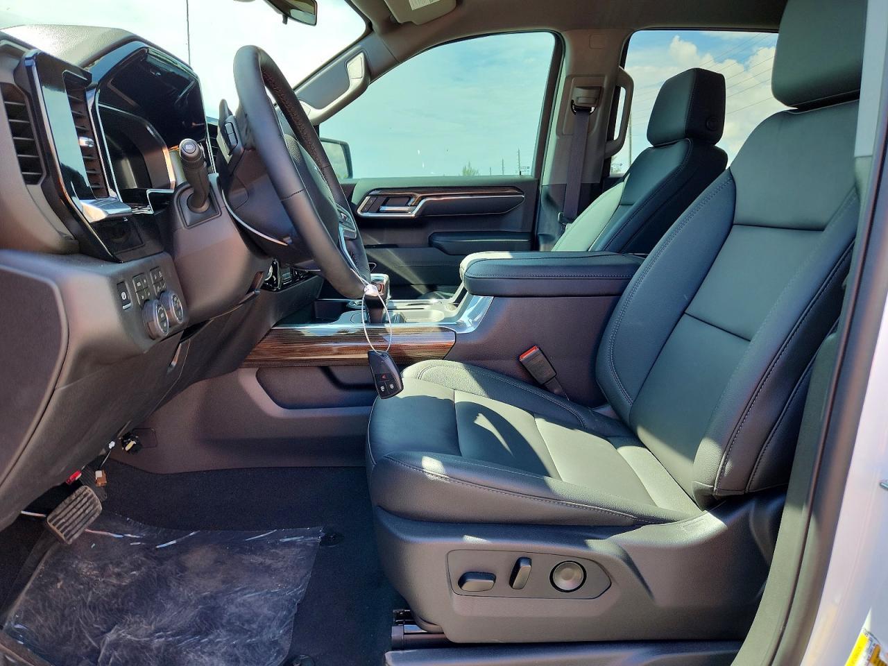 2026 Chevrolet Silverado K1500 Lt Trail Boss - zdjęcie 7