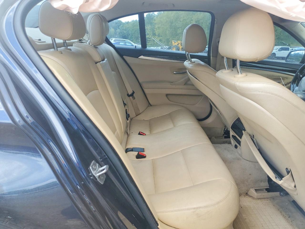2016 BMW Seria 5 528i - zdjęcie 10