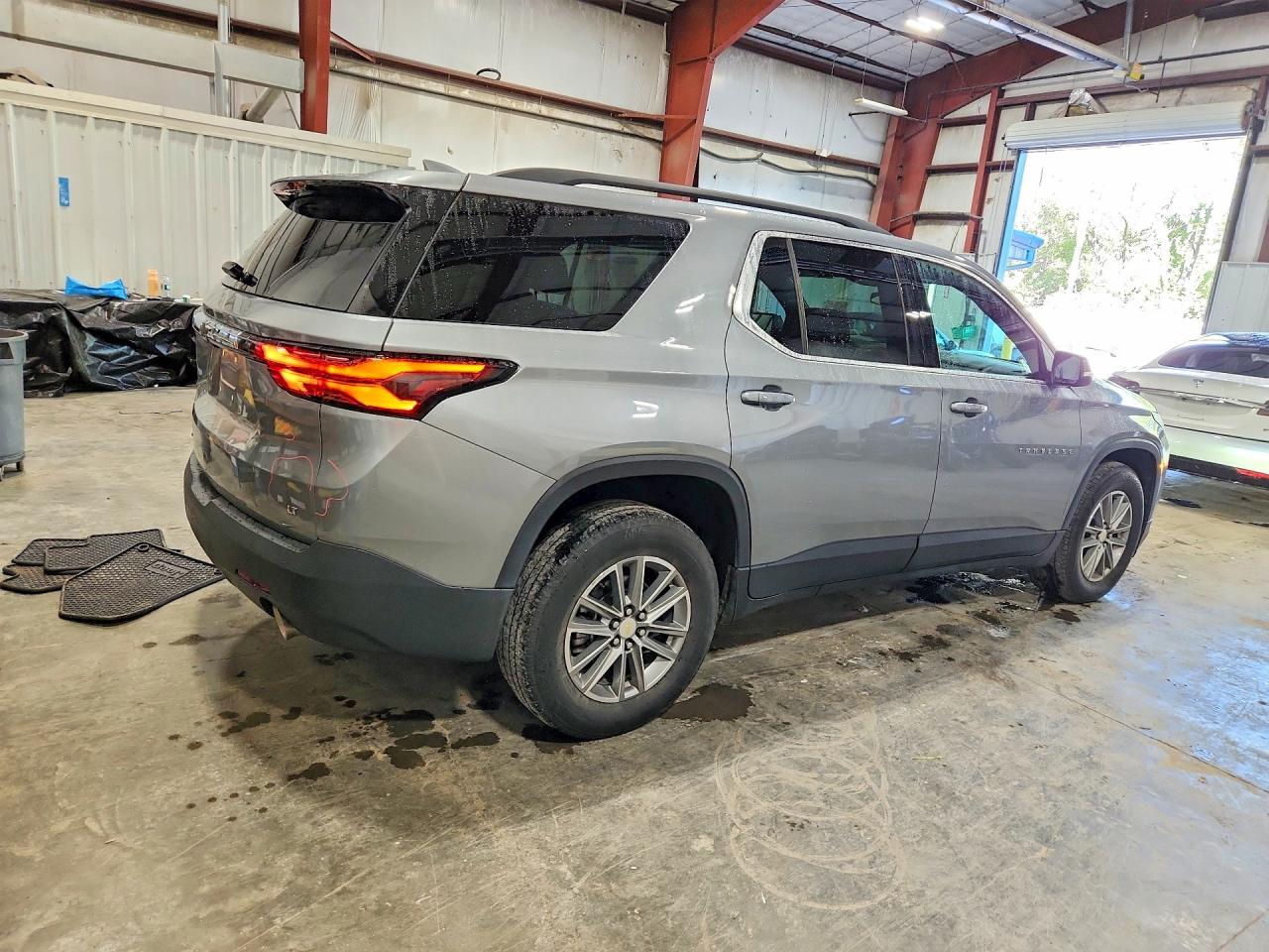 2023 Chev Traverse L - zdjęcie 3