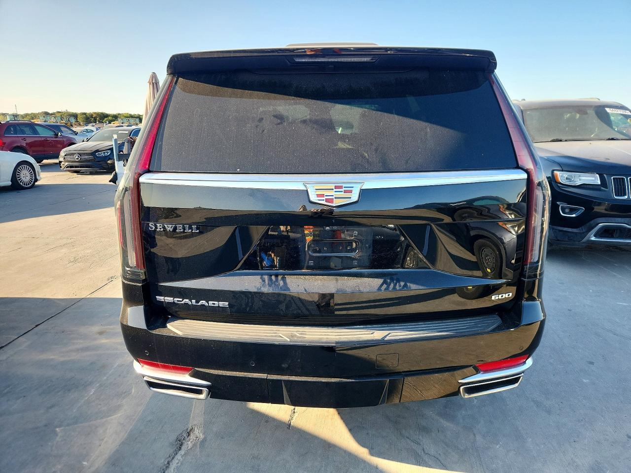 2024 Cadillac Escalade Premium Luxury - zdjęcie 6