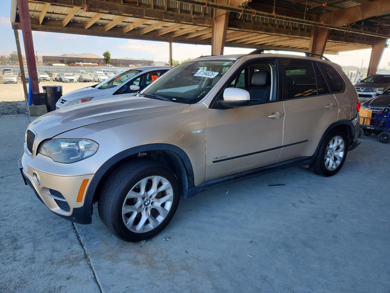2013 BMW X5 xDrive35I - zdjęcie główne