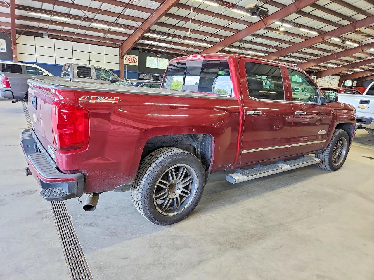 2016 Chevrolet Silverado K1500 High Country - zdjęcie 3