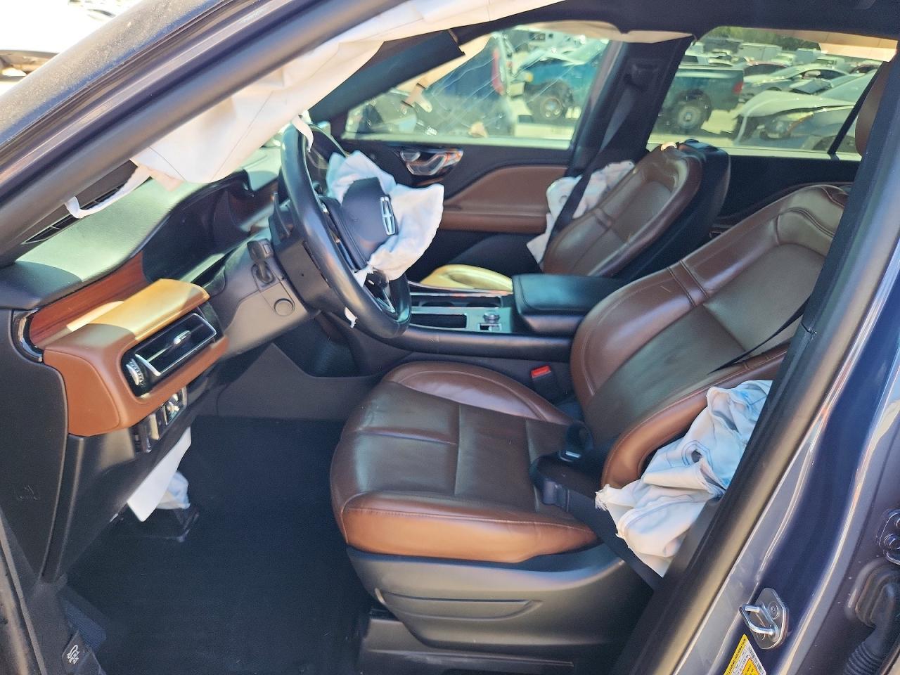 2021 Lincoln Aviator Reserve - zdjęcie 7