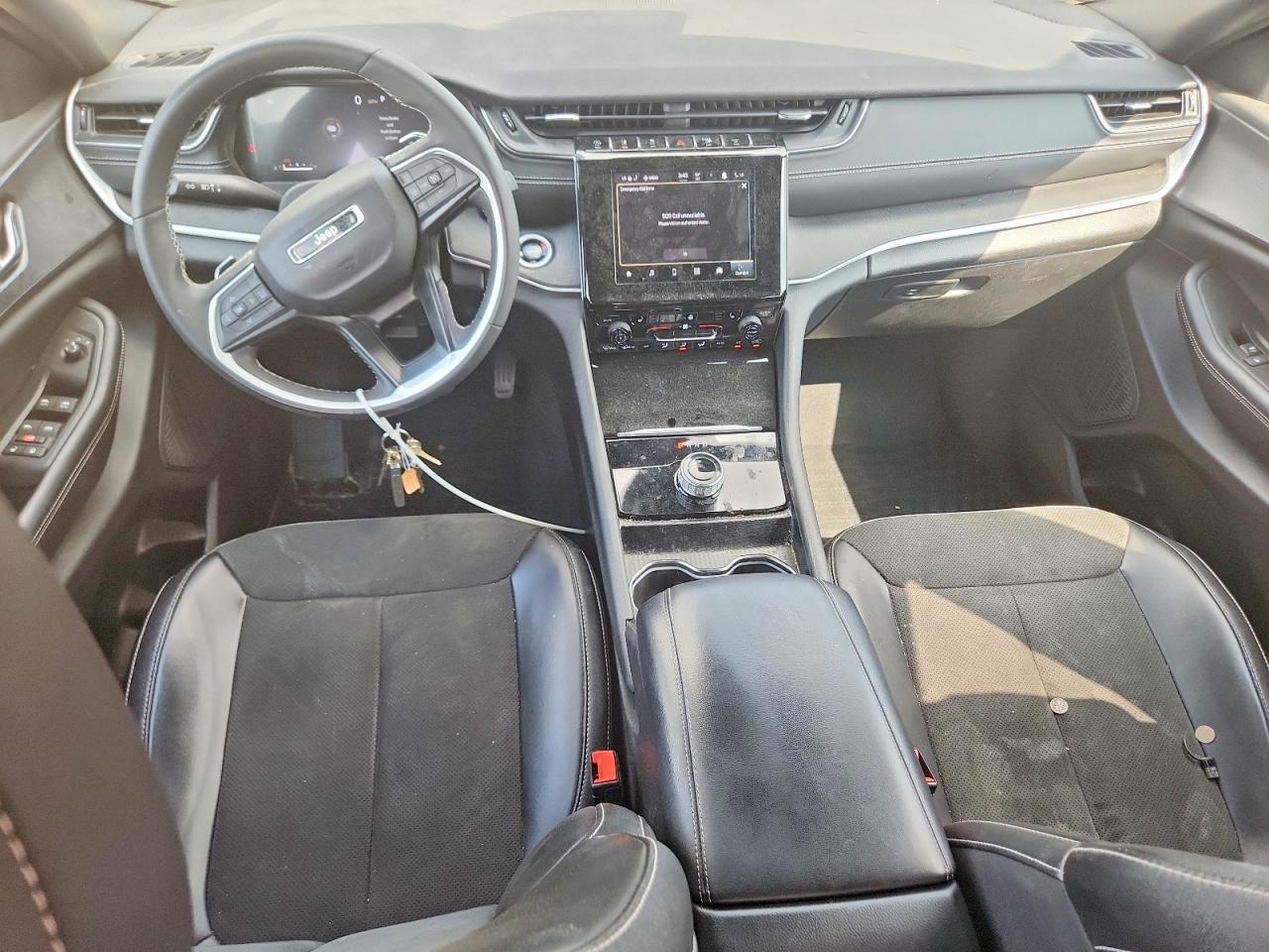 2024 Jeep Grand Cherokee L Laredo - zdjęcie 8