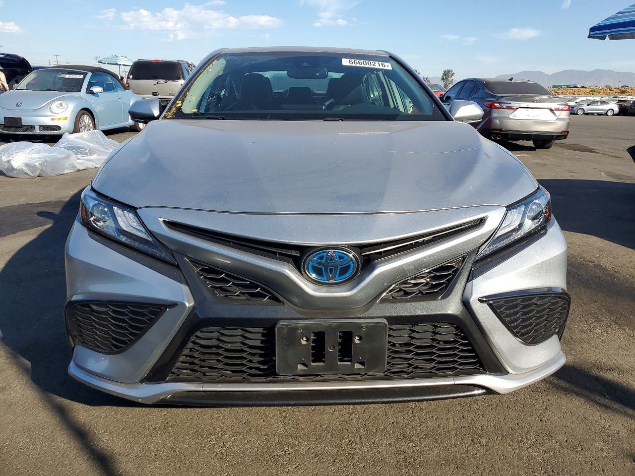 2024 Toyota Camry Xse - zdjęcie 5