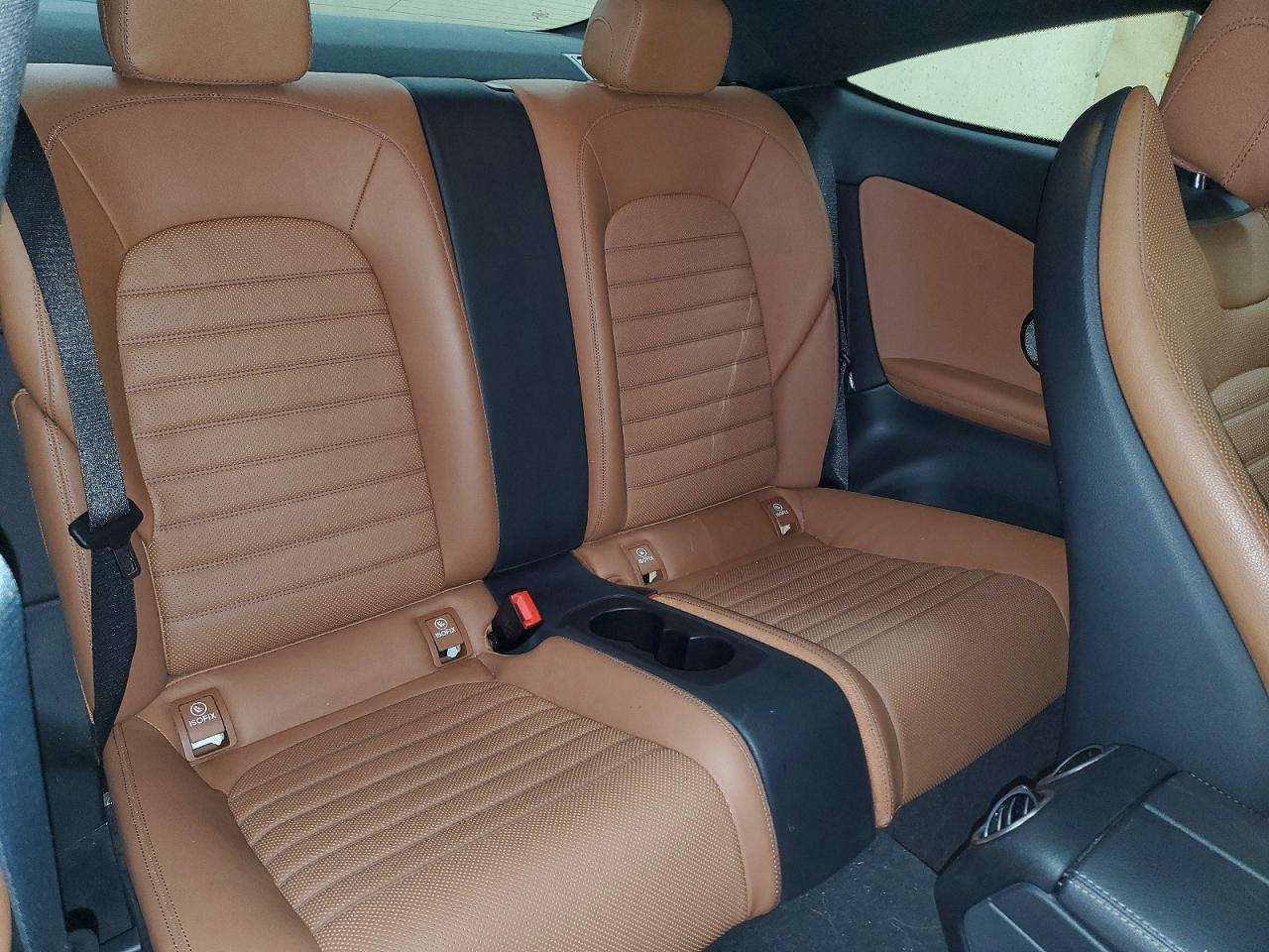 2021 Mercedes-Benz C 300 4Matic - zdjęcie 10