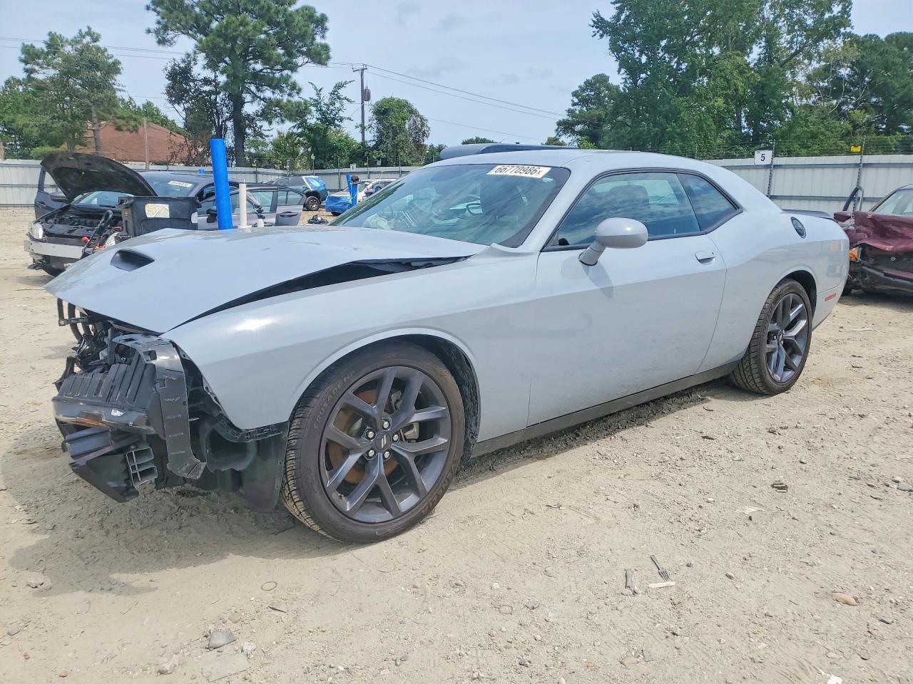 2022 Dodge Challenger Gt - zdjęcie główne