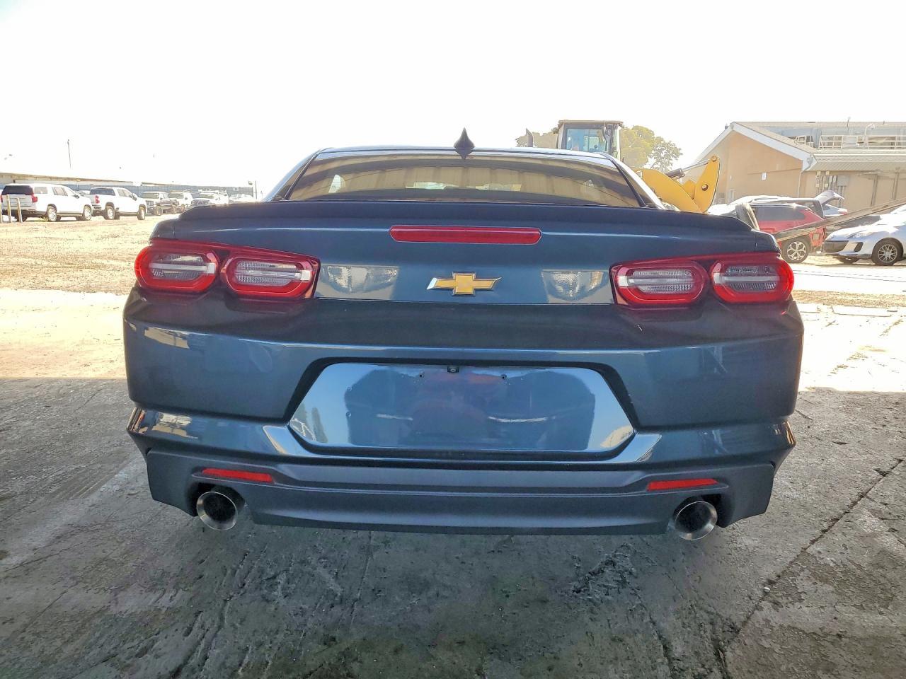 2020 Chevrolet Camaro Ls - zdjęcie 6