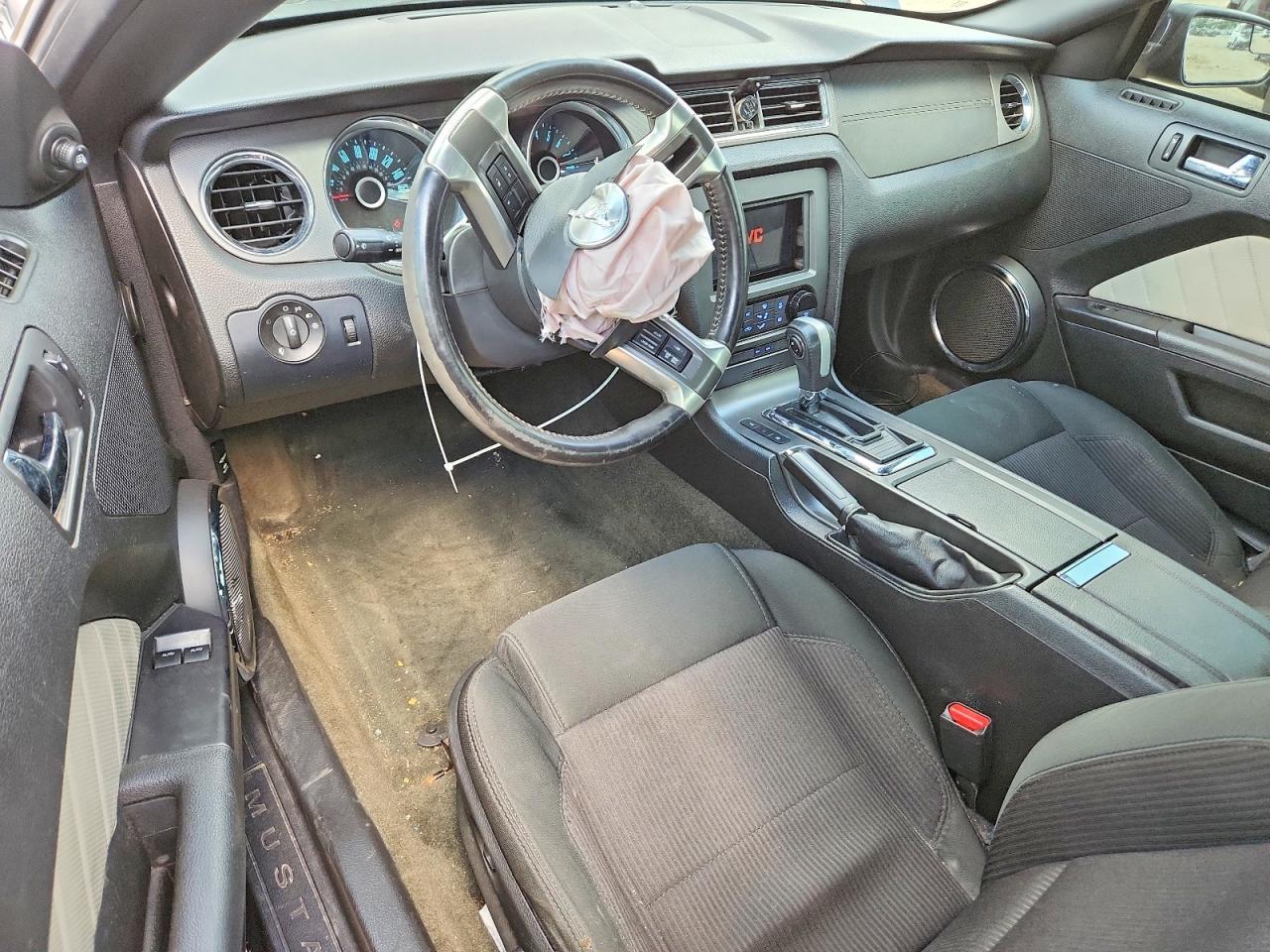 2014 Ford Mustang - zdjęcie 8