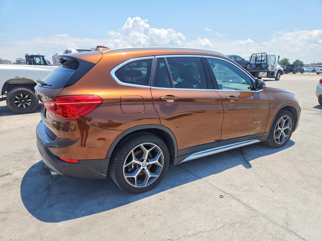 2017 BMW X1 xDrive28I - zdjęcie 3