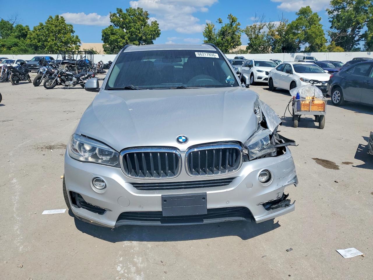 2016 BMW X5 xDrive35I - zdjęcie 5