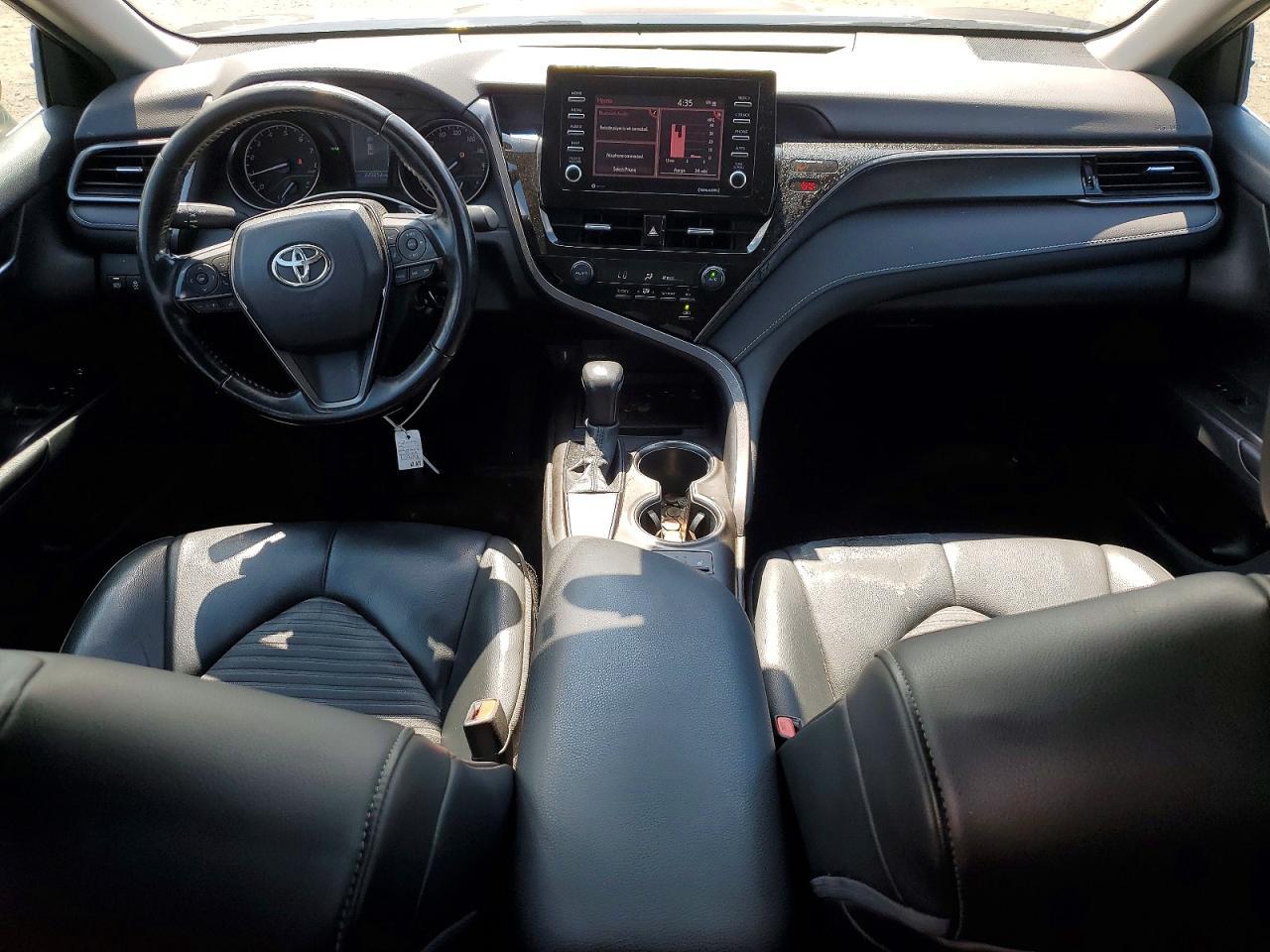 2021 Toyota Camry Se - zdjęcie 8