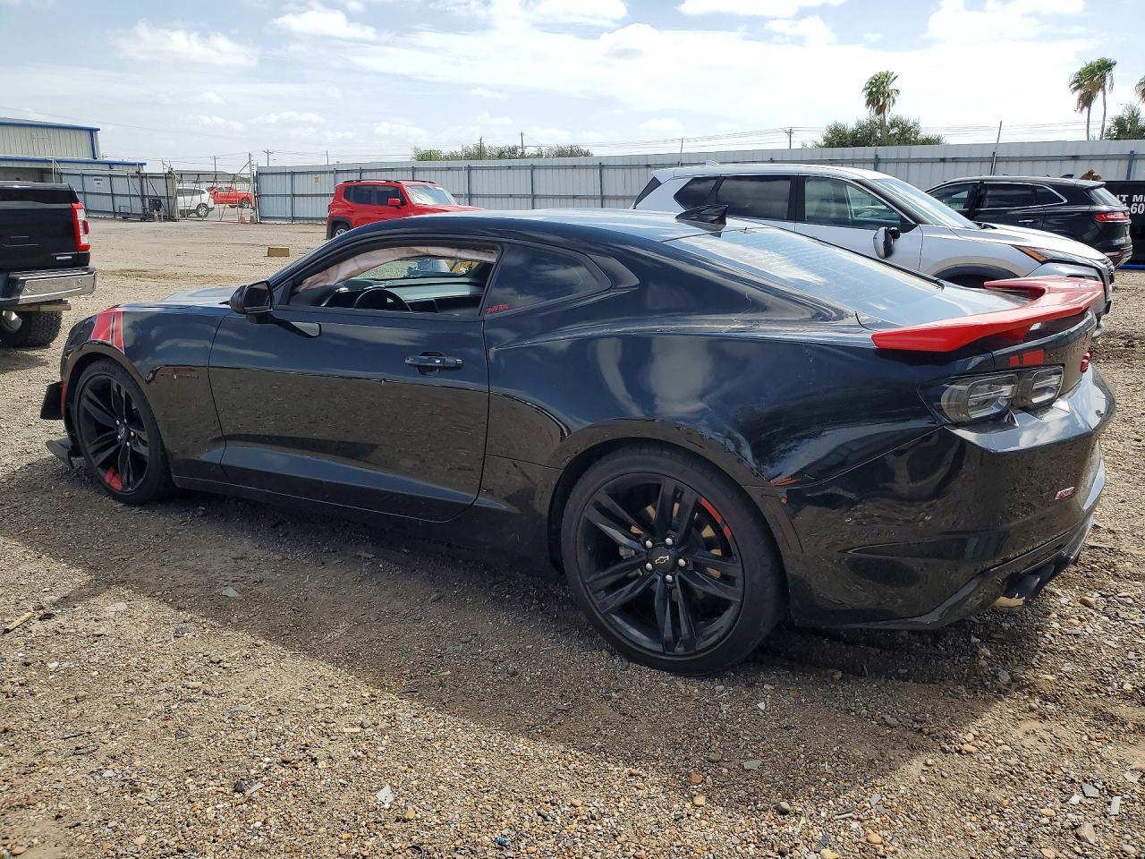 2020 Chevrolet Camaro Ls - zdjęcie 2