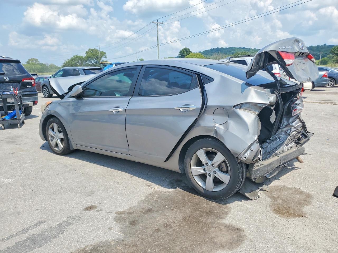 2013 Hyundai Elantra Gls - zdjęcie 2