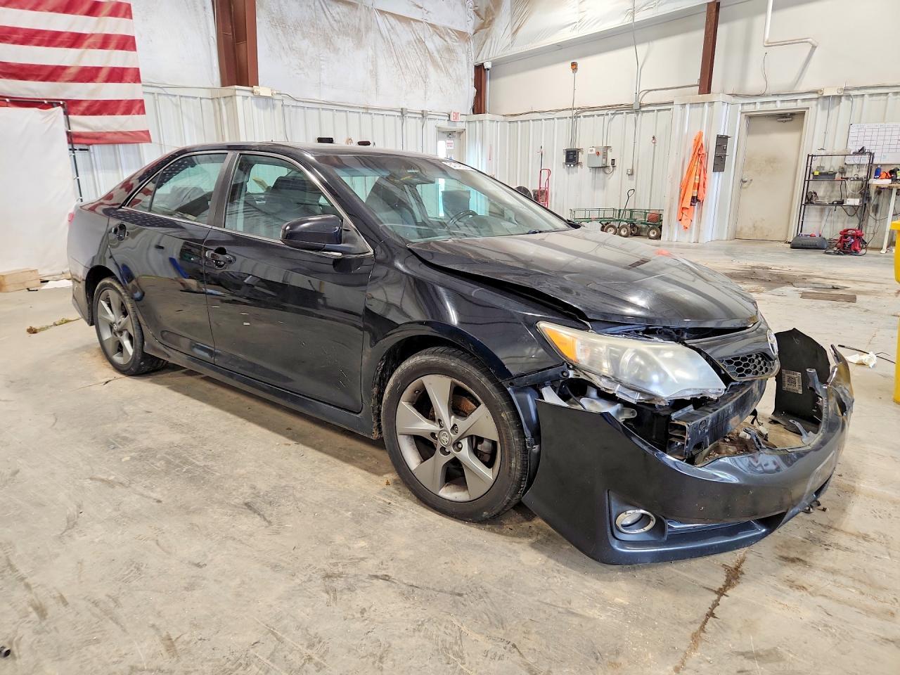 2014 Toyota Camry Se Sport - zdjęcie 4