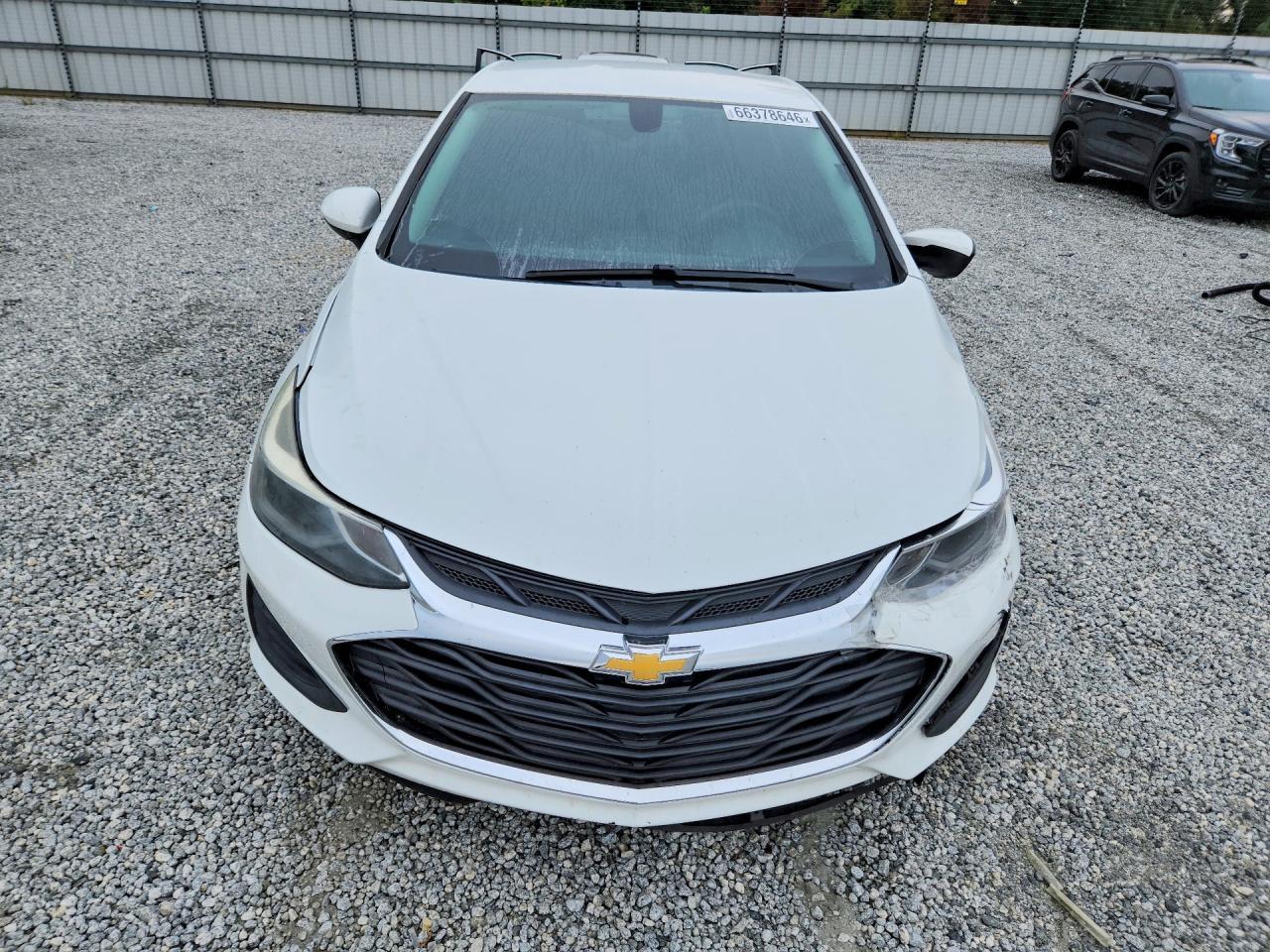 2019 Chevrolet Cruze Lt - zdjęcie 5